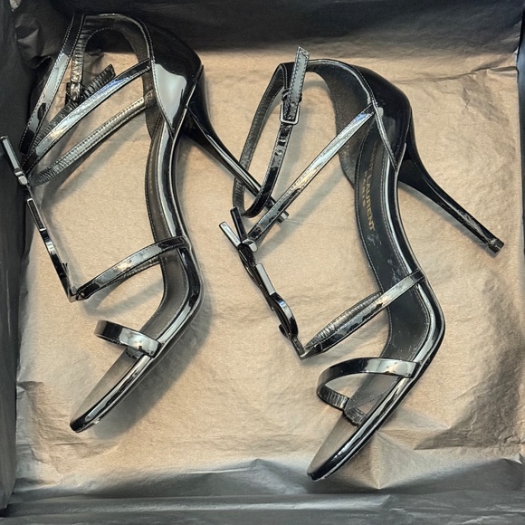 CASSANDRA SANDALS IN PATENT LEATHER BLACK - Picture 2 of 7